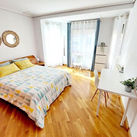 Apartamento Centrico Y Luminoso Cerca De La Playa. Apartment กัสเตญองเดลาปลานา ภายนอก รูปภาพ